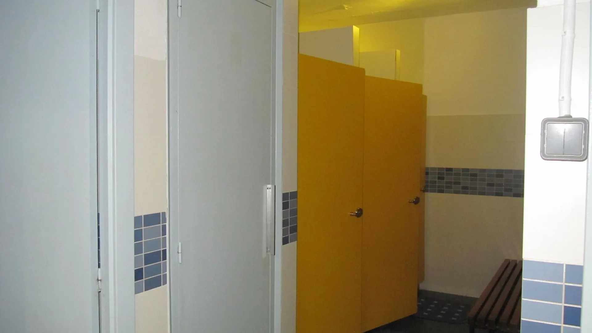 Onefam Les Corts Hostel Βαρκελώνη