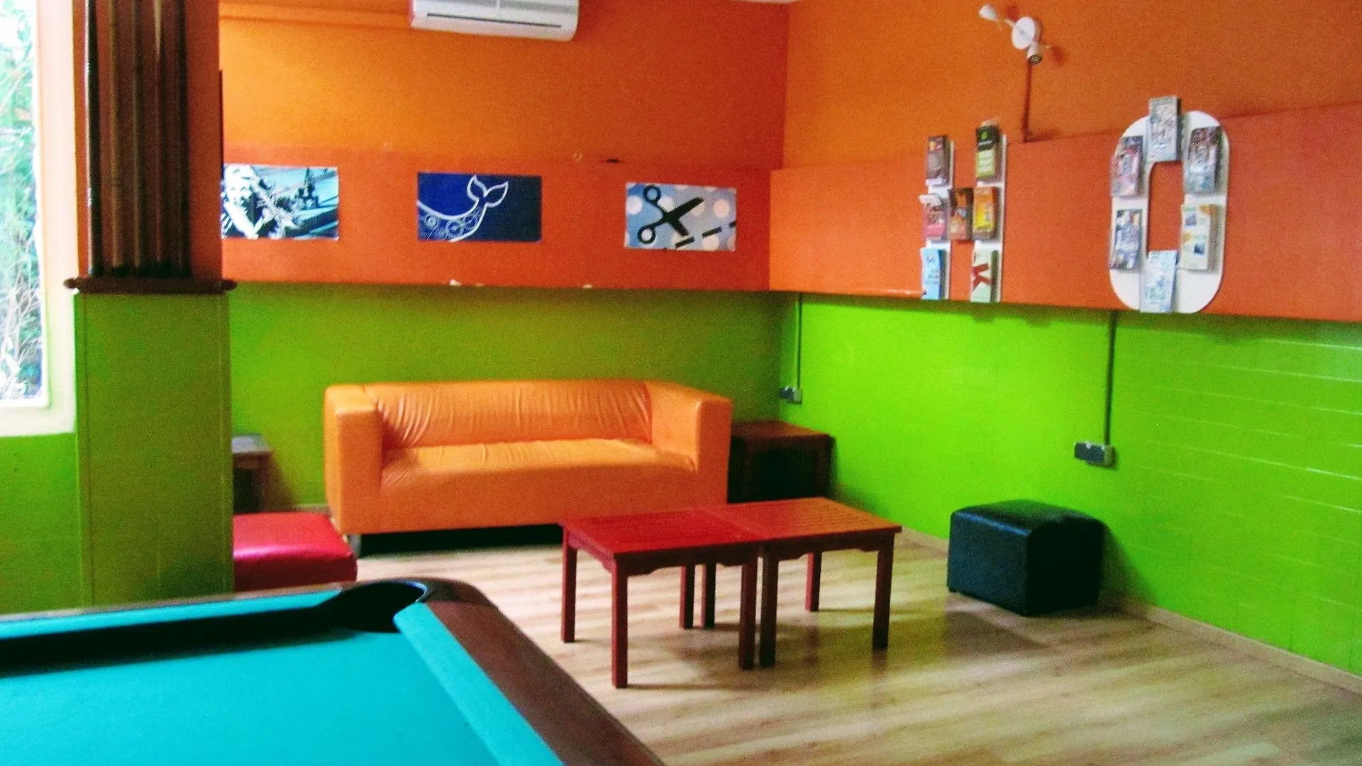 Onefam Les Corts Hostel Βαρκελώνη