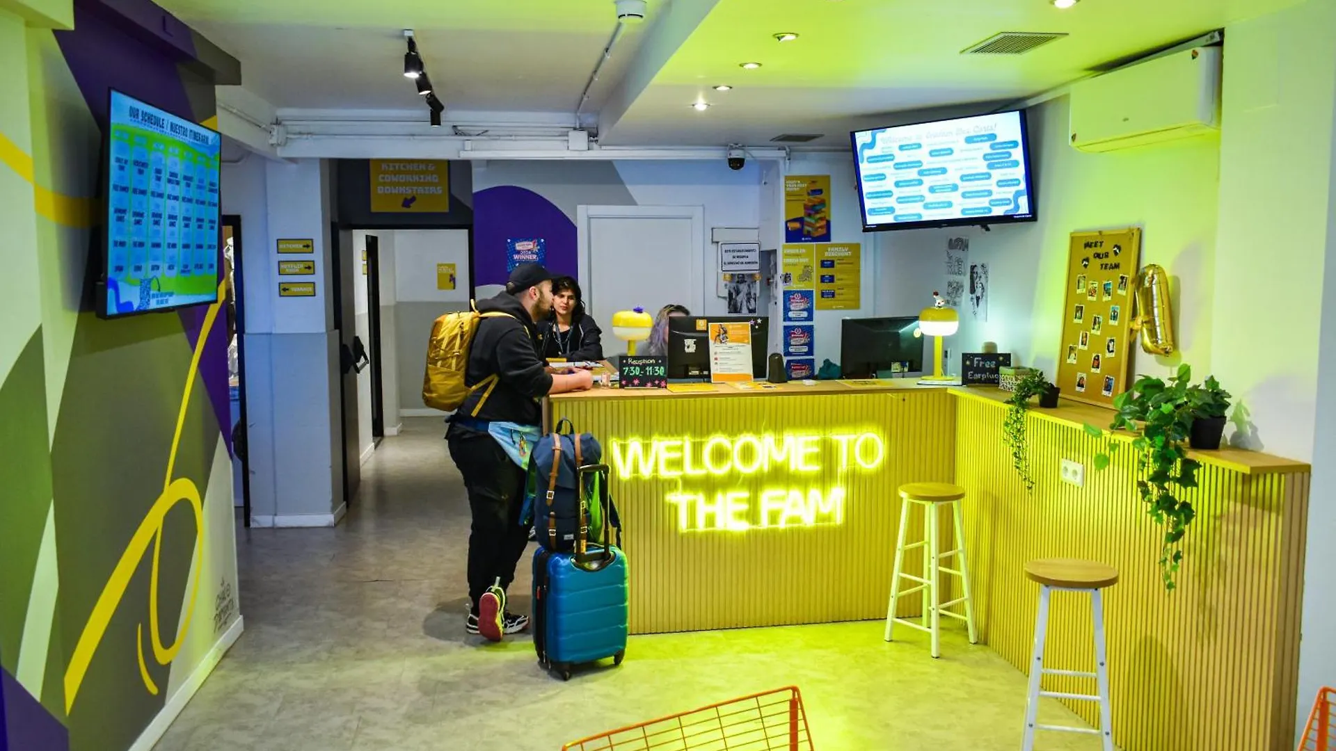 Onefam Les Corts Hostel Βαρκελώνη