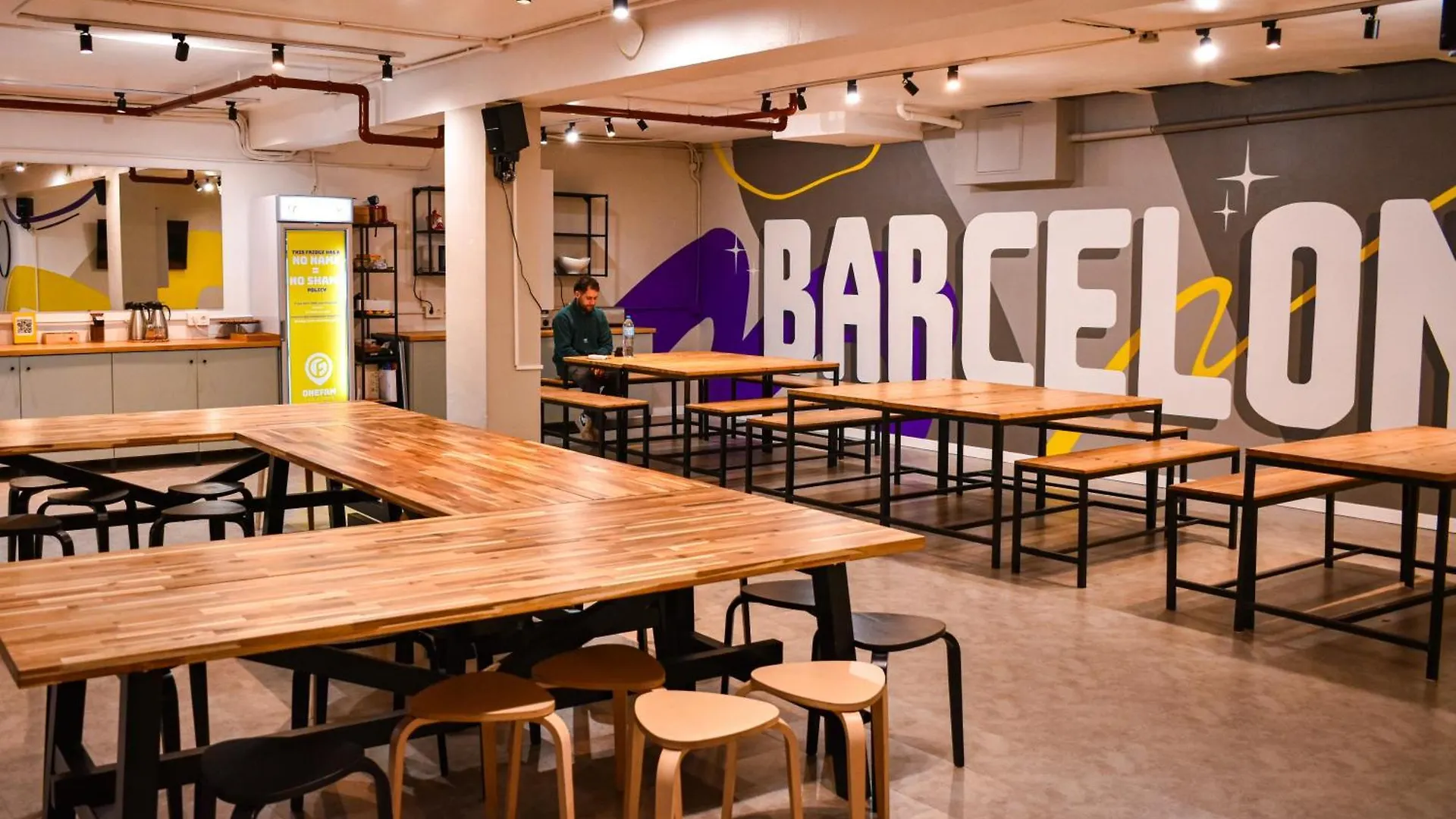 Onefam Les Corts Hostel Barcelona 0*,  Spanyolország