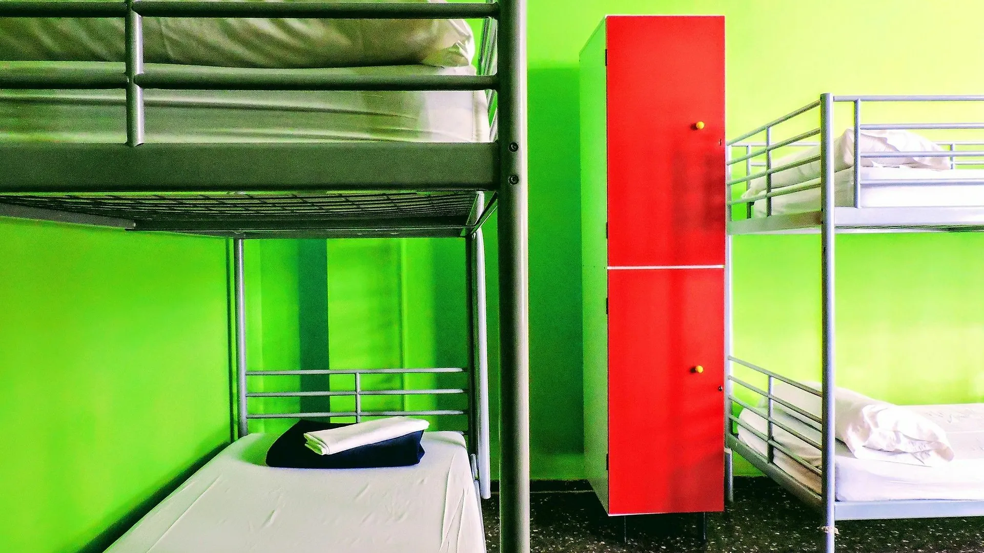 Onefam Les Corts Hostel Barcelona